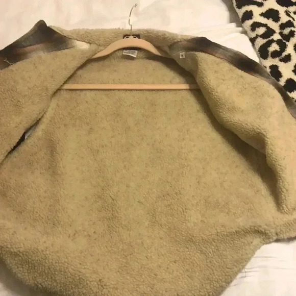 Unity plaid lined vest. - Picture 7 of 9